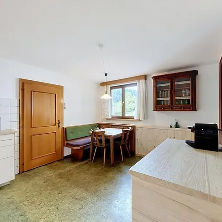 Dom wakacyjny Christl By Interhome Pians