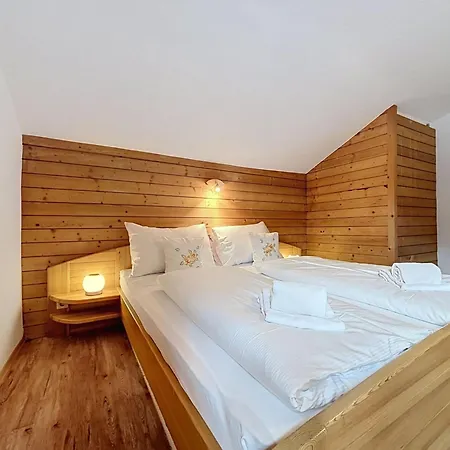 Christl By Interhome